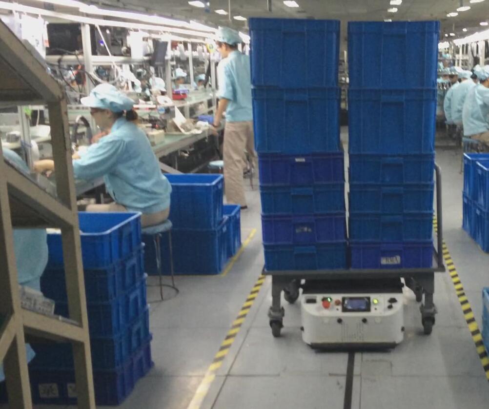 The following points need to be paid attention to when using agv handling robot(图3)