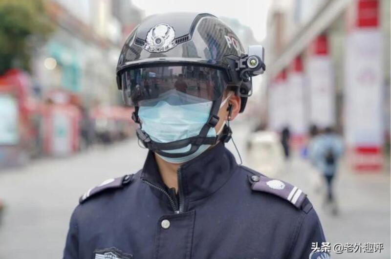 China Black Technology Thermometry Helmet for Coronavirus(COVID-19) checking. Its look like watch Science Fiction(图1)